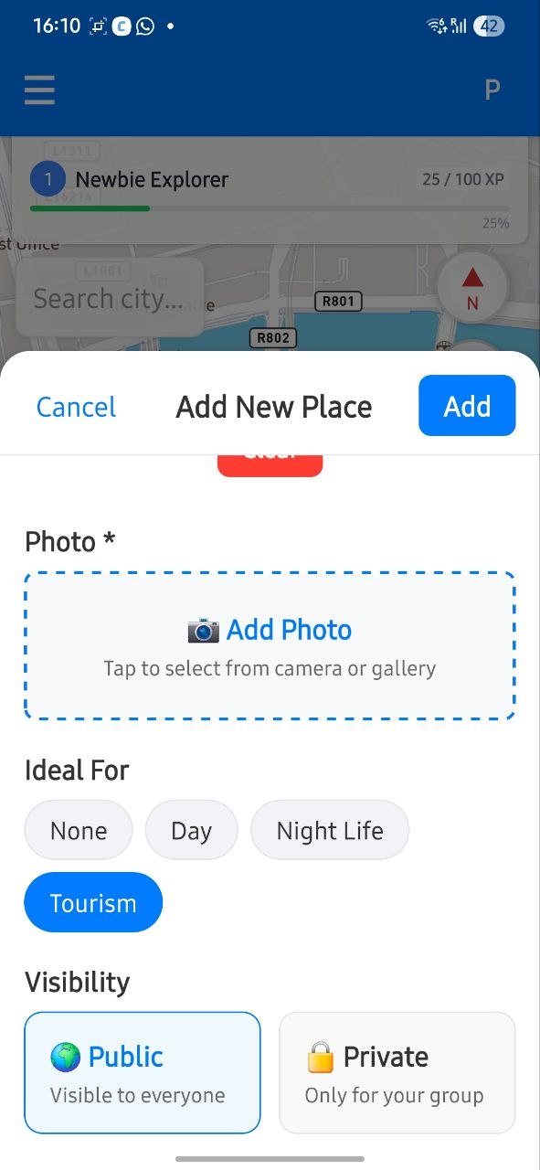 Public and private visibility screen
